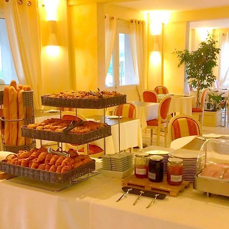 Hotel Le Val Moret Magnant ภายนอก รูปภาพ